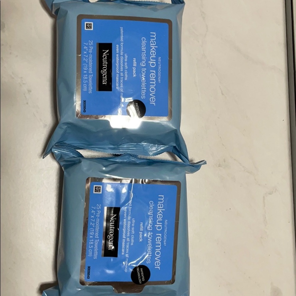 NEUTROGENA FACE CLEANSING WIPES
